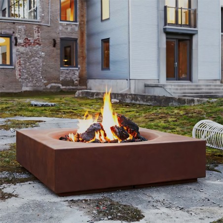 Semineu, otel corten de 2 mm, dimensiuni: 80x80x20 cm, Magma